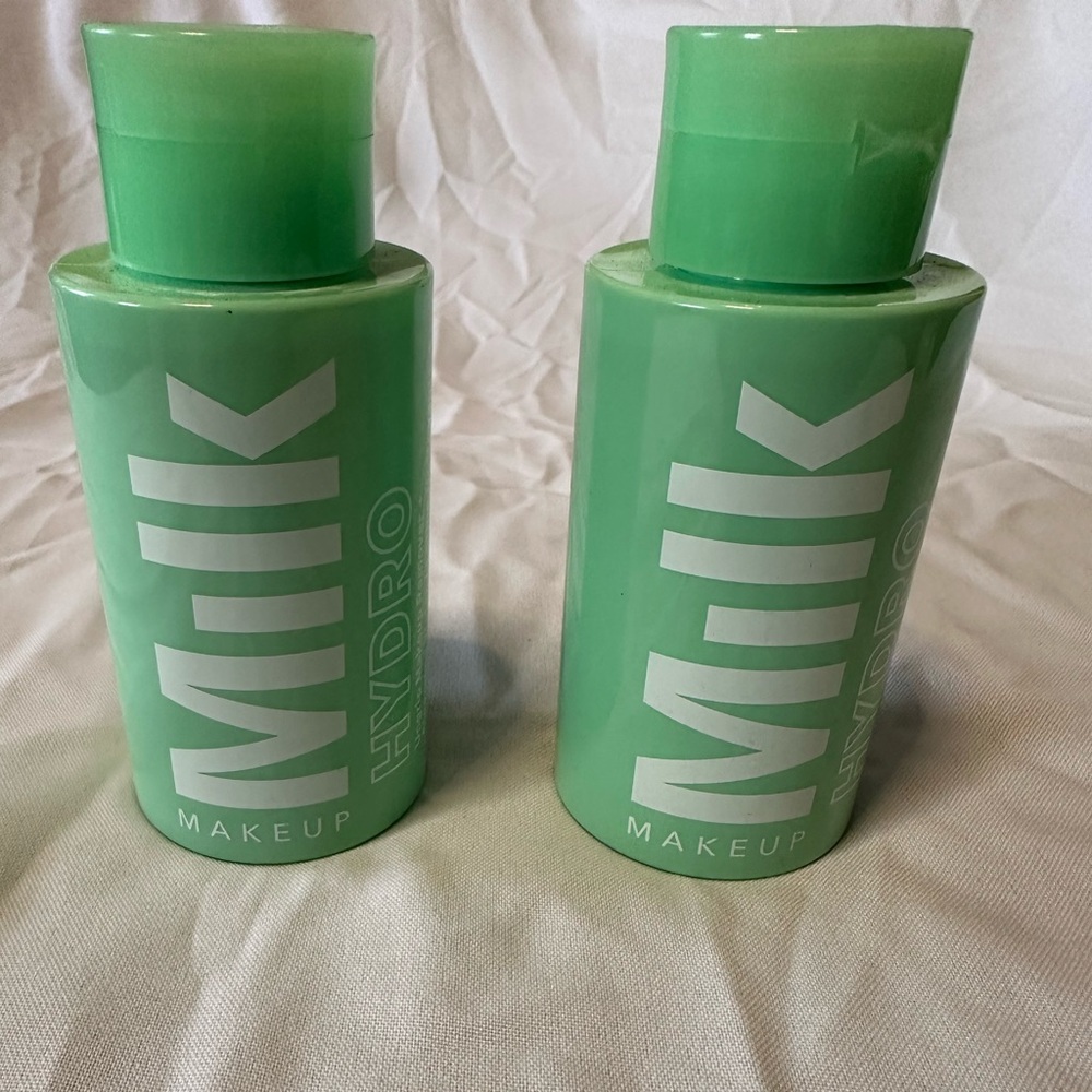 Milk Makeup Hydro Ungrip Set in Bright Green